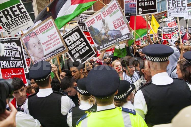 Hundreds Hold Protest at Israel Embassy in London